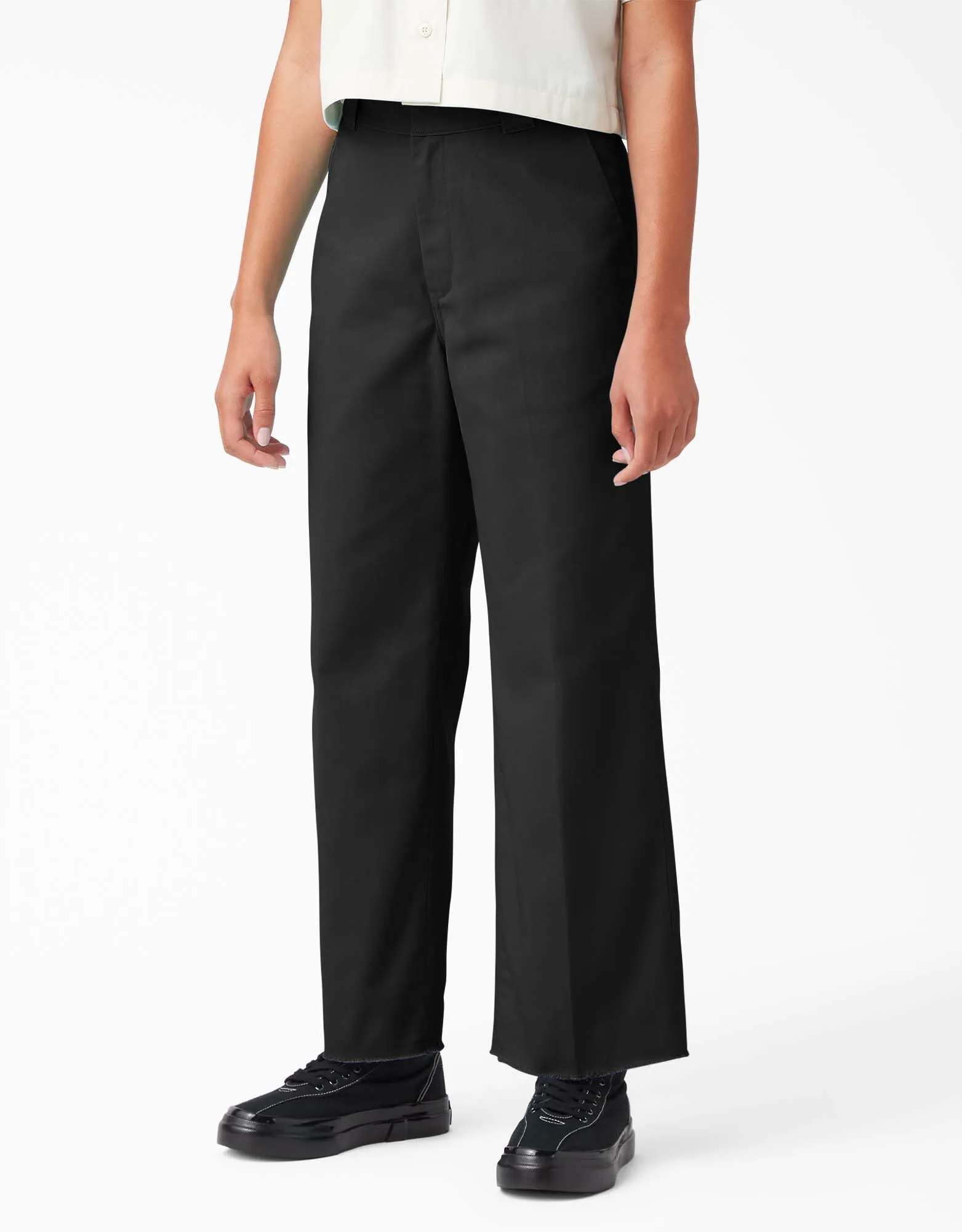 Dickies Womens Twill Cropped Ankle Pants Black